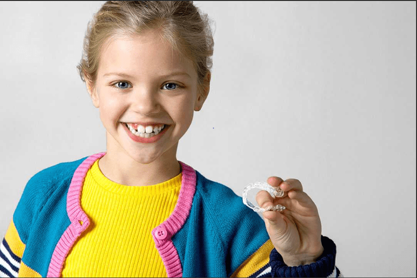 Tại sao nên chỉnh nha sớm với Invisalign First? 5 lợi ích vượt trội cha mẹ cần biết!